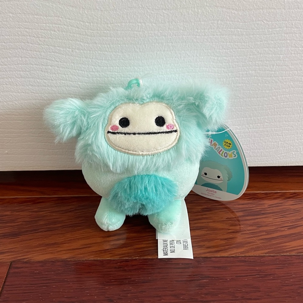 Joelle the Bigfoot 3.5” Clip Squishmallow
